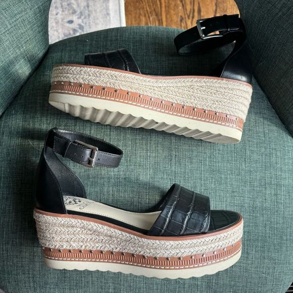 Vince Camuto Women black Platform Ankle Strap Open toe Wedge Sandals size 8 EUC! - Picture 9 of 12